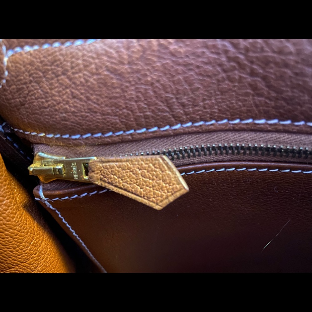 Hermes Kelly Retourne 35 in Cognac Chèvre de Coromandel with gold hardware - Picture 12 of 16